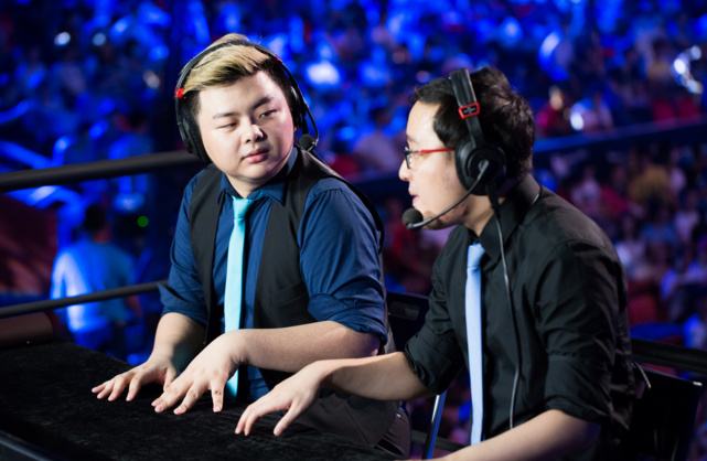 换个方式Carry队伍：致敬曾经的背锅侠们