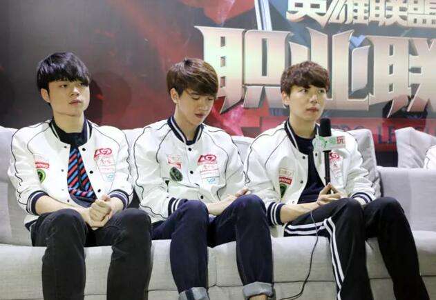 LGD专访:韦神自嘲带的天赋和技能太傻X