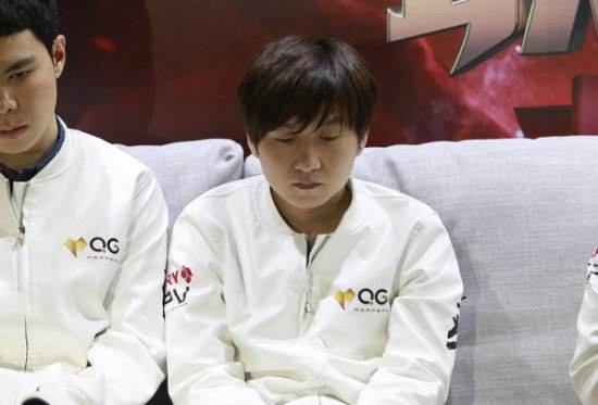 赛后采访QG:对MSI有信心 打野兰博队友不让玩