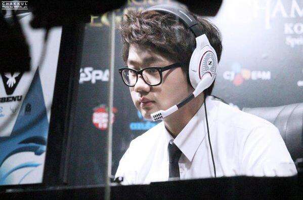 Kur0赛后专访:三星杯取得战胜SKT的经验