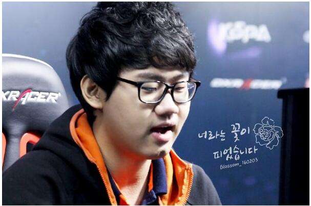 Kur0赛后专访:三星杯取得战胜SKT的经验