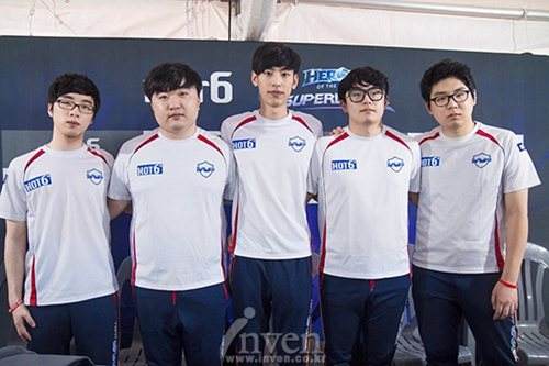 风暴英雄MVPBlack与eStar各个位置队员对比