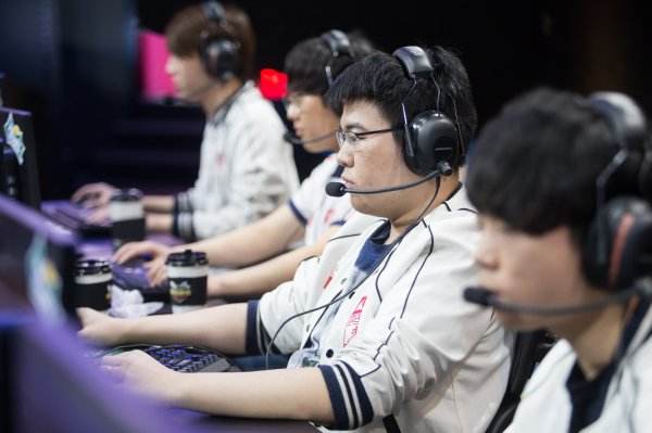 LGD完成王者归来 五连胜绝不会是终点