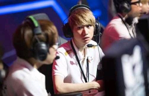 Doinb将被QG战队雪藏 女友微博疑控诉