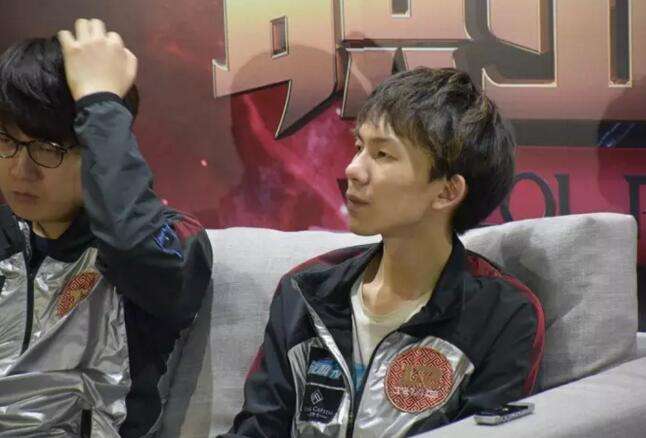 RNG赛后专访:我用瑞兹的话不会输给杰斯