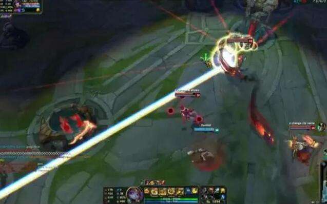 lol拉克丝无限大招BUG再现 无限火力1秒10大