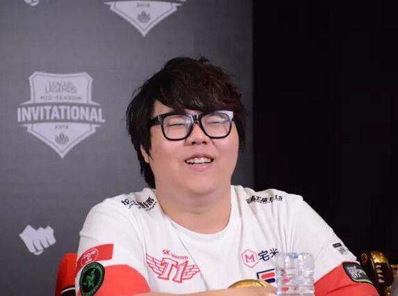 SKT赛后专访:海底捞不是发挥不好的原因