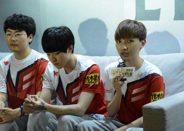 WE赛后专访：中单最大的对手是IG的Rookie