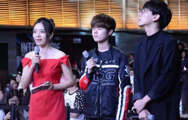 EDG专访：目前没有能针对吸血鬼的英雄