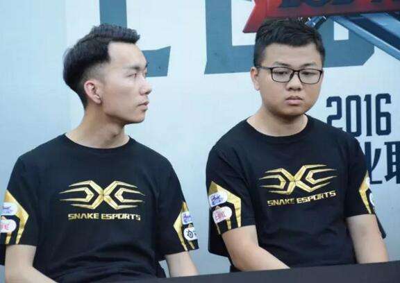 Snake赛后群访:目前还在和新打野磨合