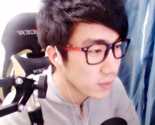 lol骚男直播喝水表情包 骚男直播歌单介绍