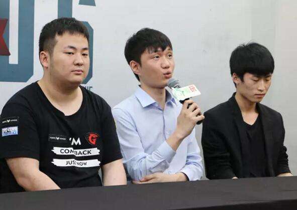 EDG & GT赛后群访:小鱼人上单是版本主流