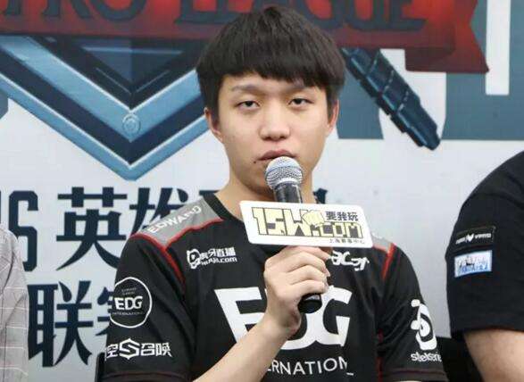EDG & GT赛后群访:小鱼人上单是版本主流