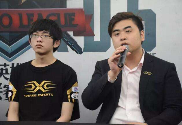 WE、SS赛后群访:瑞兹线上可以用乌鸦针对