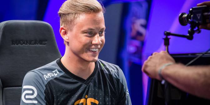 Rekkles与Yellowstar比以前更亲密了