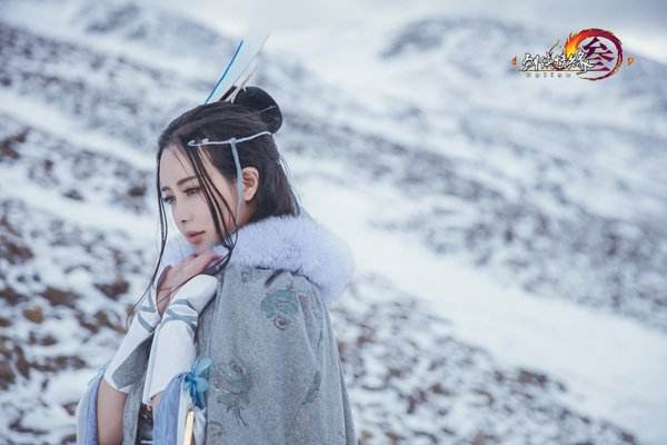 剑网3纯阳道姐雪山旅拍 雪山美人纯如画