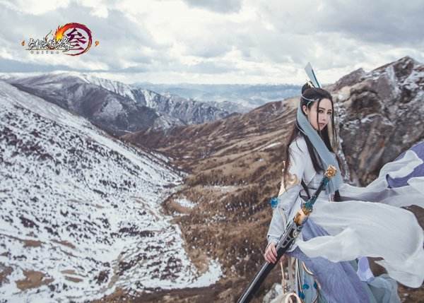 剑网3纯阳道姐雪山旅拍 雪山美人纯如画