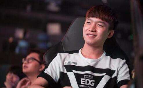 edg厂长骂扣肉怎么回事?厂长关直播原因