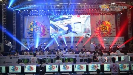 《300英雄》WCA专服海量活动大联欢 好礼送不停