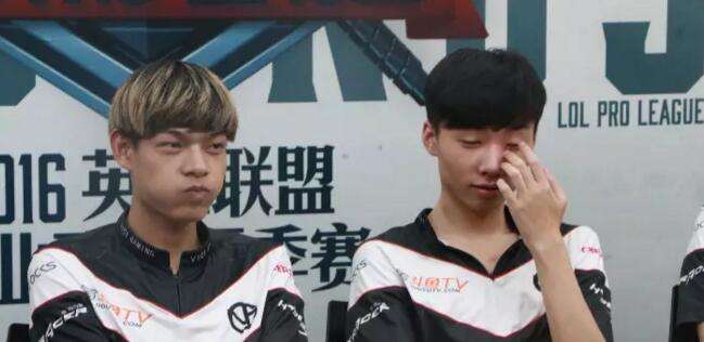 VG赛后群访:慎加人马的优势就是支援很快