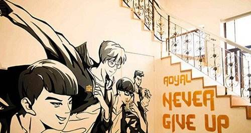 RNG基地水费一个月18万？ 洗澡狗直面水费18W视频