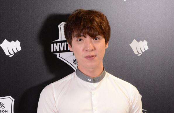 力宏“Kkoma”成背锅侠 SKT主教练换人