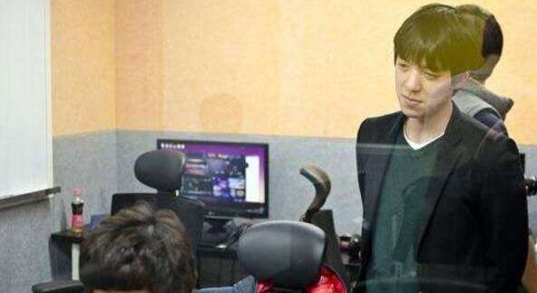 力宏“Kkoma”成背锅侠 SKT主教练换人