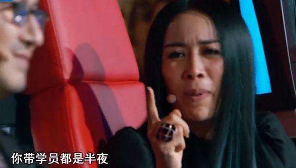周杰伦带学员玩游戏被那英吐槽是哪一期