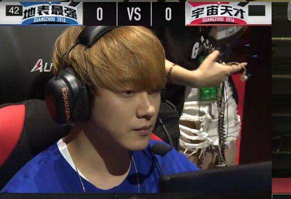 大有来头！LOL五周年明星对抗赛翻译妹子介绍