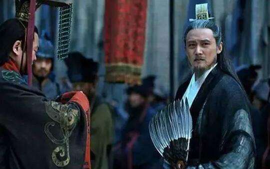 《出师表》变身《打野表》 文科学霸也玩LOL