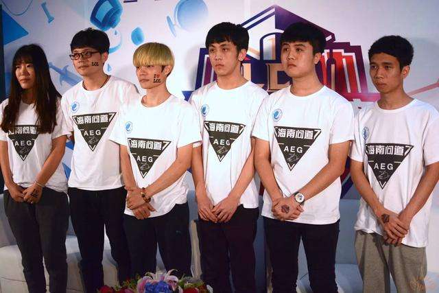 第五届高校联赛赛后访问:作为学生很开心