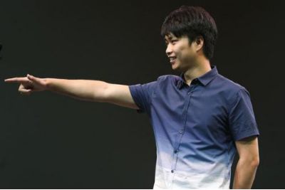 当圣光不在 那些退役电竞选手该怎么生存