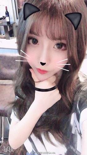 西卡女朋友是谁?继甜甜圈之后的漂亮女友照片