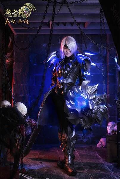 龙之谷新职黑暗教主cos亮相