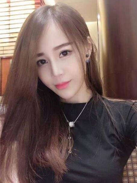 队长是个妹子! 周杰伦欲建《炉石传说》战队