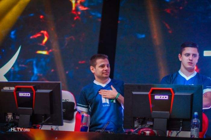 csgo法国选手kqly作弊 kqly作弊视频