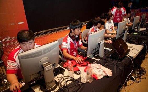 csgo卡尔老师是谁 卡尔老师个人资料科普