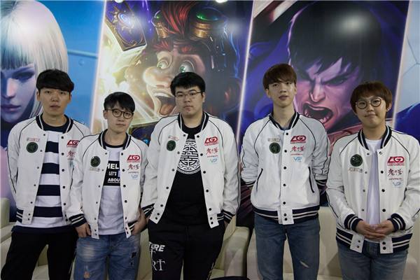 LGD采访：不想碰RNG imp高兴过头误入女厕所