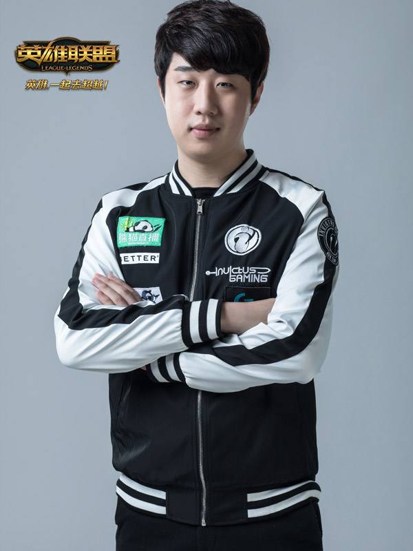 双人路大清洗 新赛季IG战队三路齐飞志在冠军