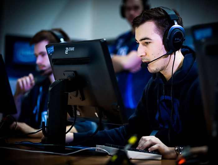 年度最佳选手TOP20：第十三位 KennyS