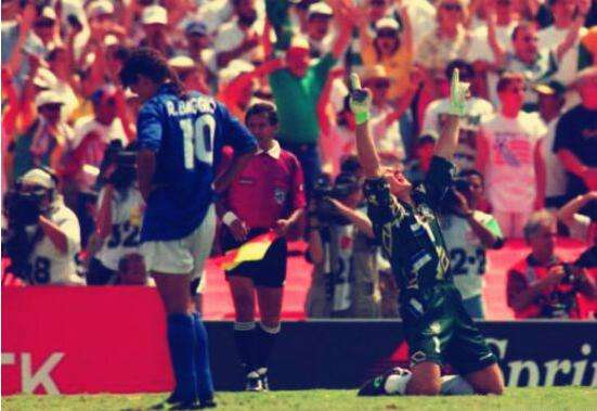 总有一幕让你热泪盈眶 献给热爱足球的你