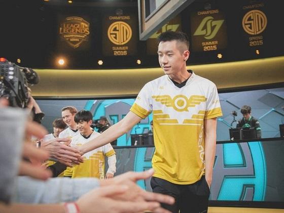 海掌门上演让二追三 季后赛下克上淘汰CLG