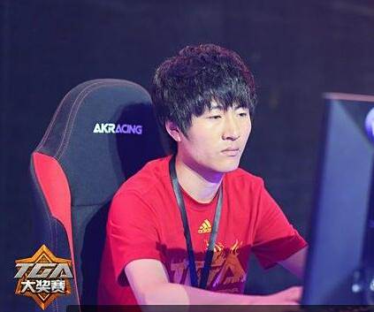 史上最强dnf六冠王庄健5月1号熊猫首播