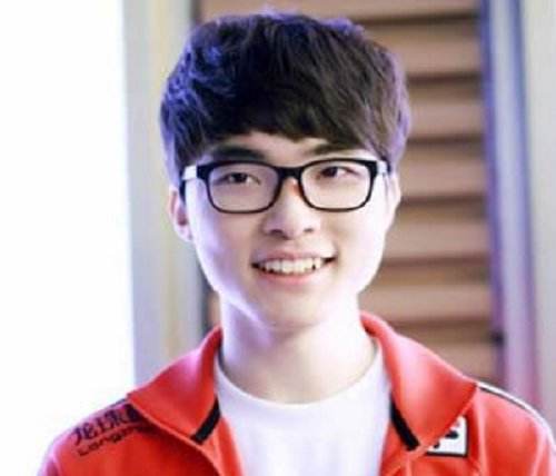 Faker95%胜率肆虐巴西服！没人能比Faker高