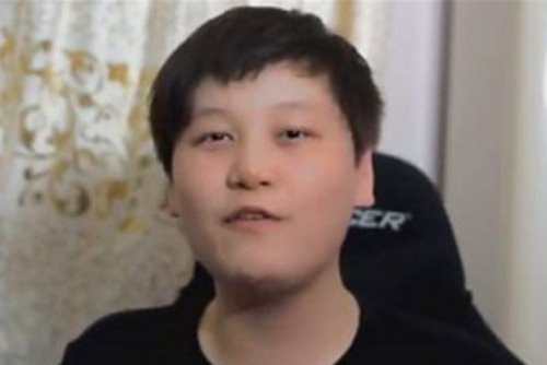 lol起小点是谁 千万不要百度起小点是什么意思