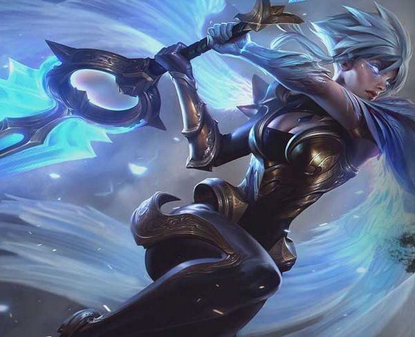 黎明使者边框换英雄能用吗 只能是锐雯吗