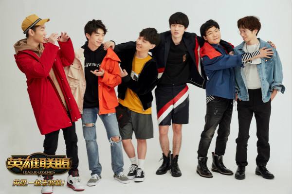 电竞也潮酷 YOHO为EDG、RNG、WE拍摄时尚大片