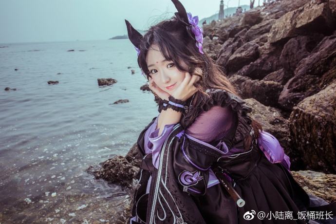 剑网3花萝优秀COS欣赏 微风拂面海天一色