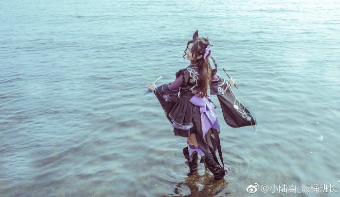 剑网3花萝优秀COS欣赏 微风拂面海天一色
