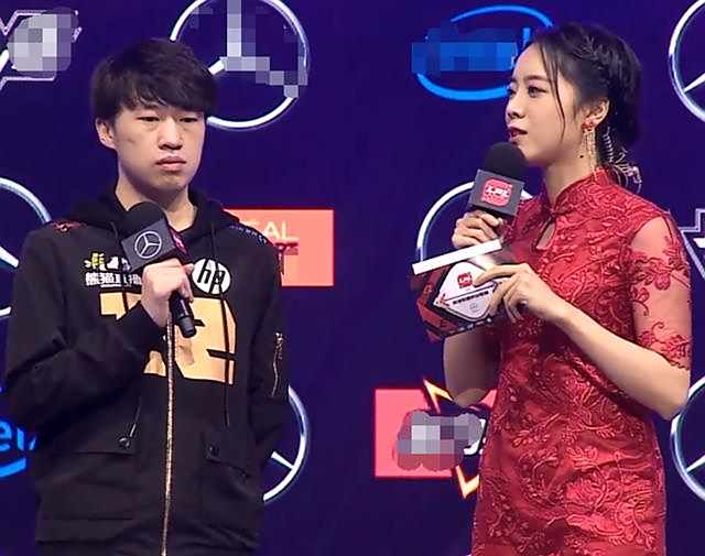 小虎瑞兹金身大招闹乌龙 解释：手速太快